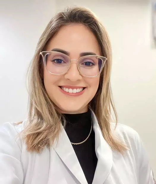 Dra. Camille Albuquerque Torres